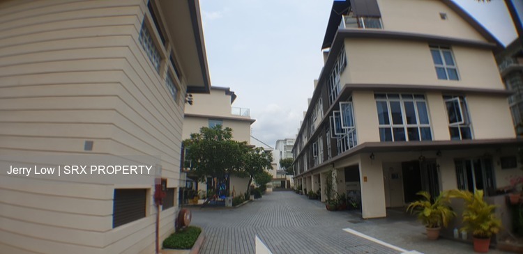 Sovereign @ Simon (D19), Terrace #181761932